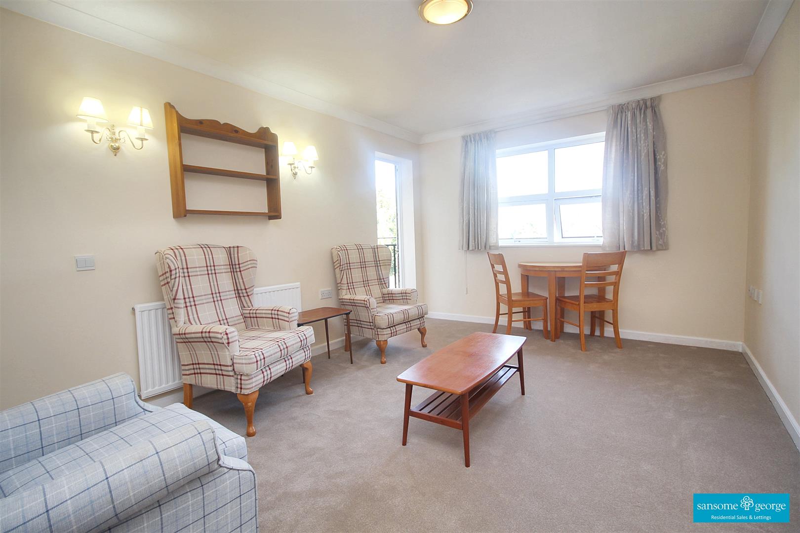 1 bed property in Northcourt Avenue, Reading